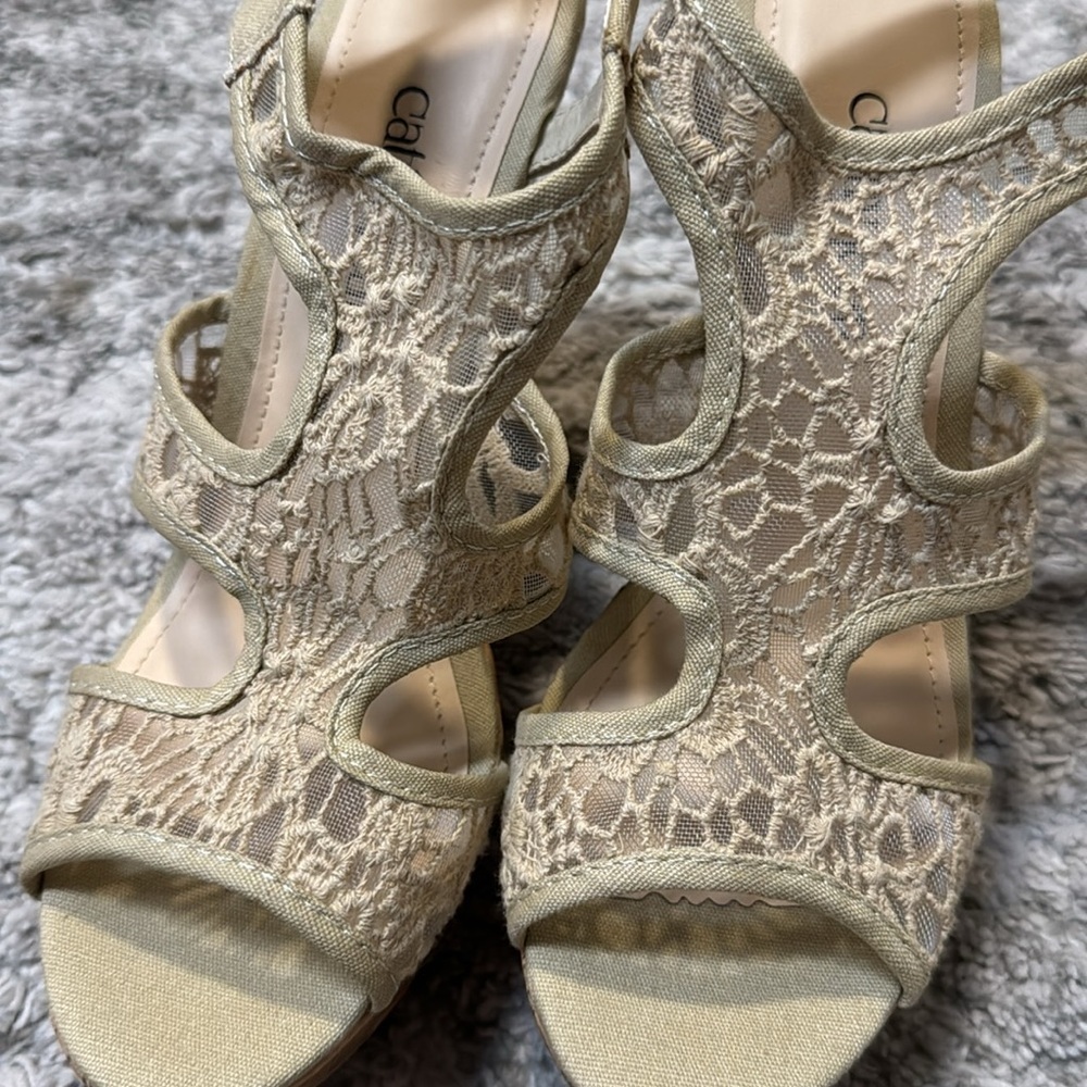 Cathy Jean Wedge Heel | SIZE 9 - Picture 4 of 6